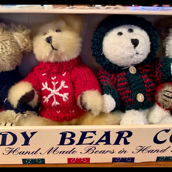 Teddy Bear Collection (7 Bears) - Picture 3 of 4
